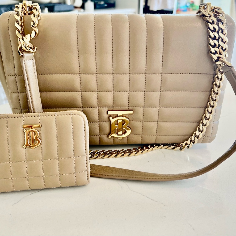 ✨BURBERRY✨ Lola Medium Quilted Leather Shoulder Bag